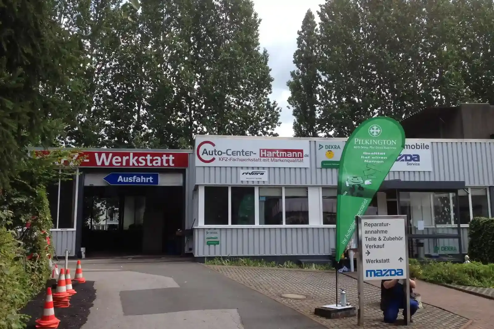 Auto-Center-Hartmann