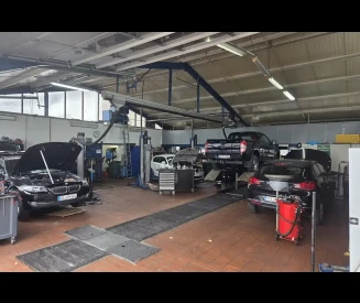 Autoservice Hochheim Polat GmbH